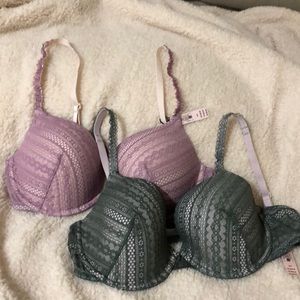 🌸Victoria’s Secret Bundle of 2 Lace Bras🌸